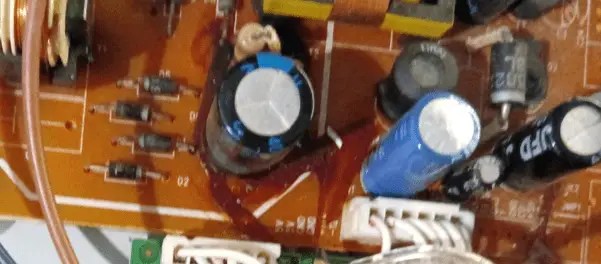 detalle salidas fuente de alimentacion